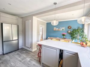 Photo 15- click for photo gallery